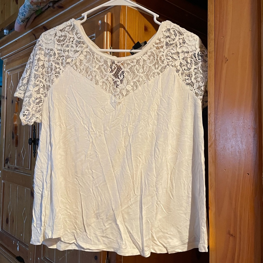 XL Attention Shirt
